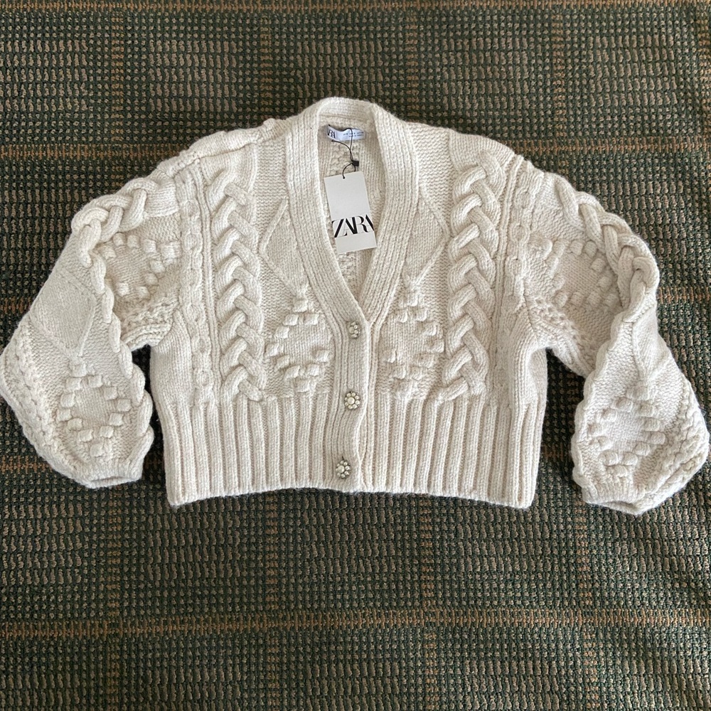 NWT Zara Cardigan